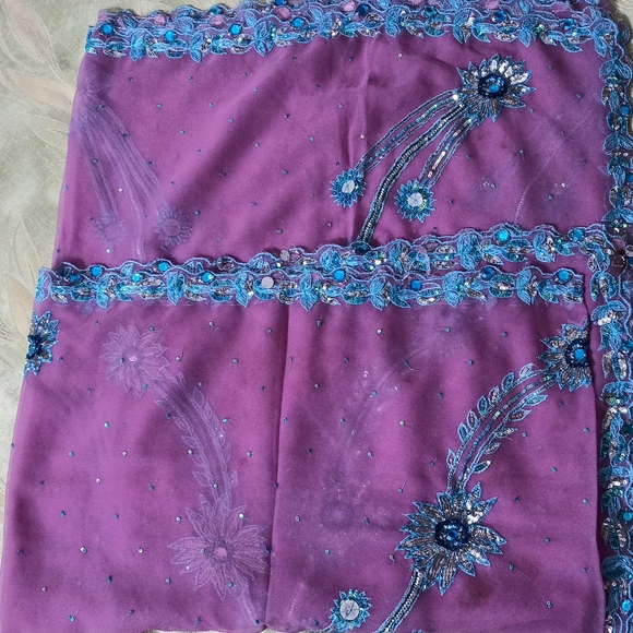 Purple n Turquoise blue Dupatta - Picture 4 of 7